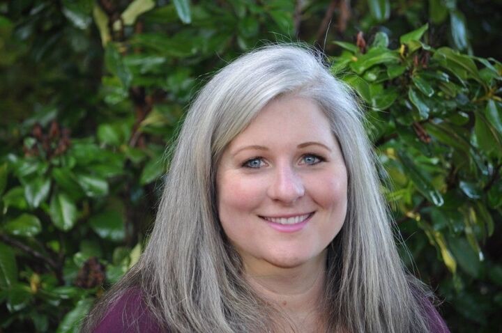 Lori Cupp, Real Estate Broker in Olympia, Van Dorm Realty