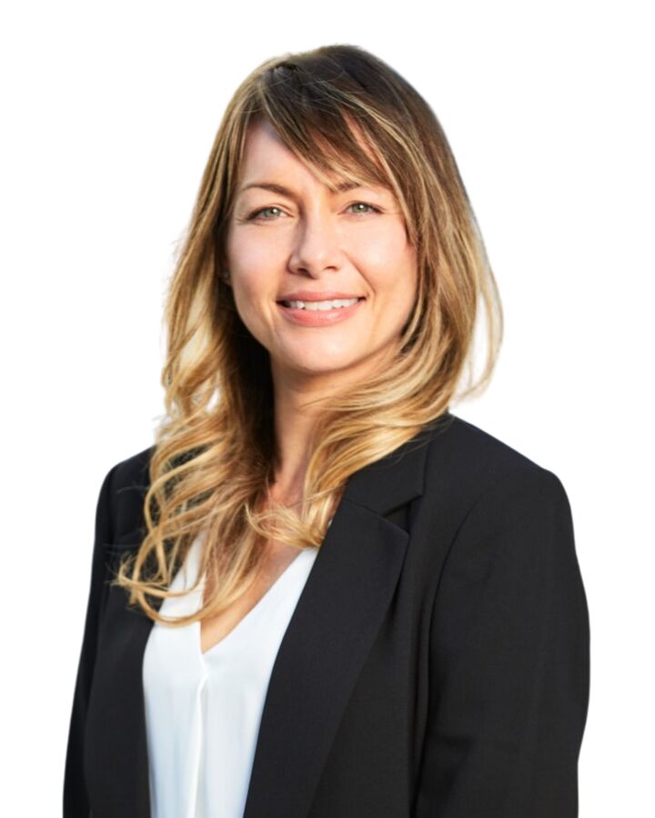 Faye Walters, Associate Real Estate Broker in Saint Petersburg, Wolf's Crossing Realty