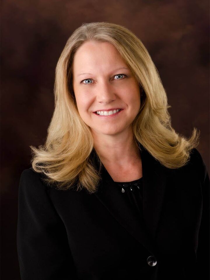 Susan Emerson, Associate Real Estate Broker in Altoona, Affiliated