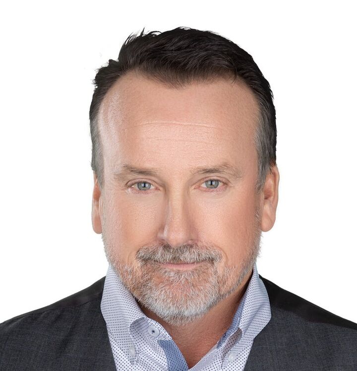 Lance Martin, Real Estate Broker/Owner in Moreno Valley, Town & Country