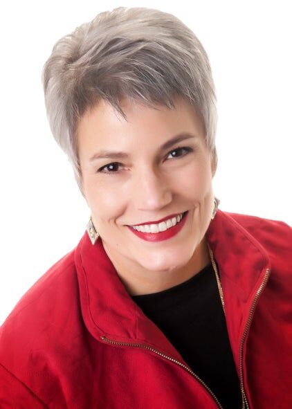 Tina Fitch, Associate Real Estate Broker in Columbus, Scheetz