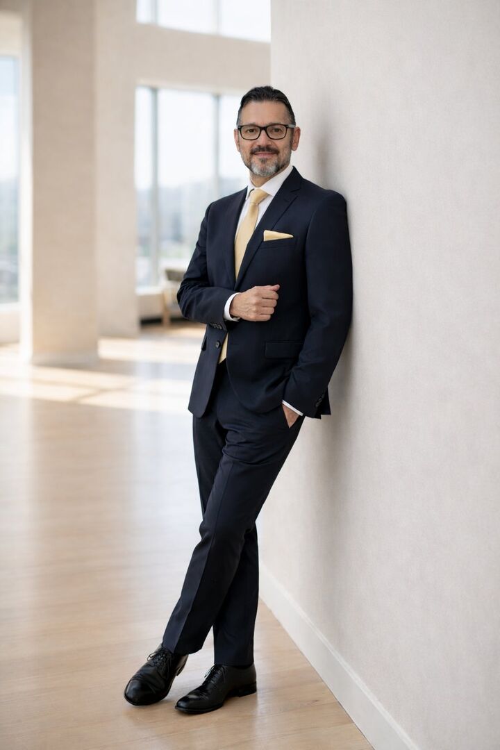 Agron Mata, Real Estate Salesperson in Southampton, Advantage Gold