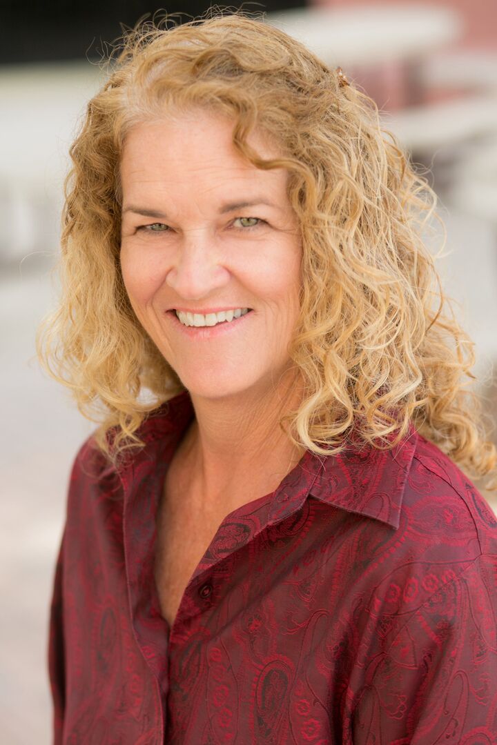 DeAnna Balcerak, Real Estate Salesperson in Ocoee, Carioti