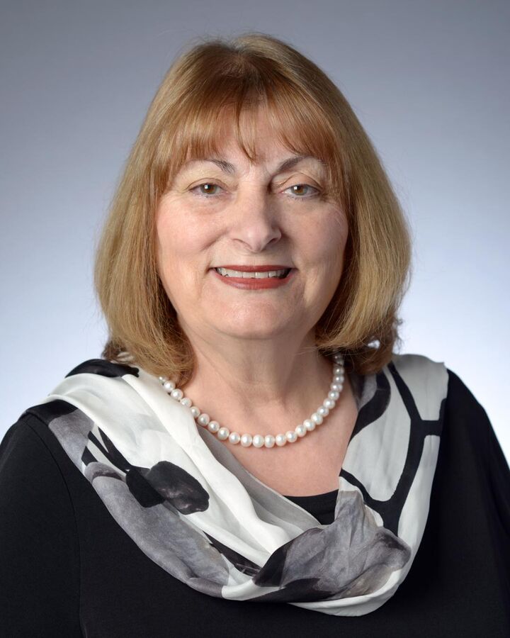 Miranda Gullo, REALTOR® in San Mateo, Icon Properties