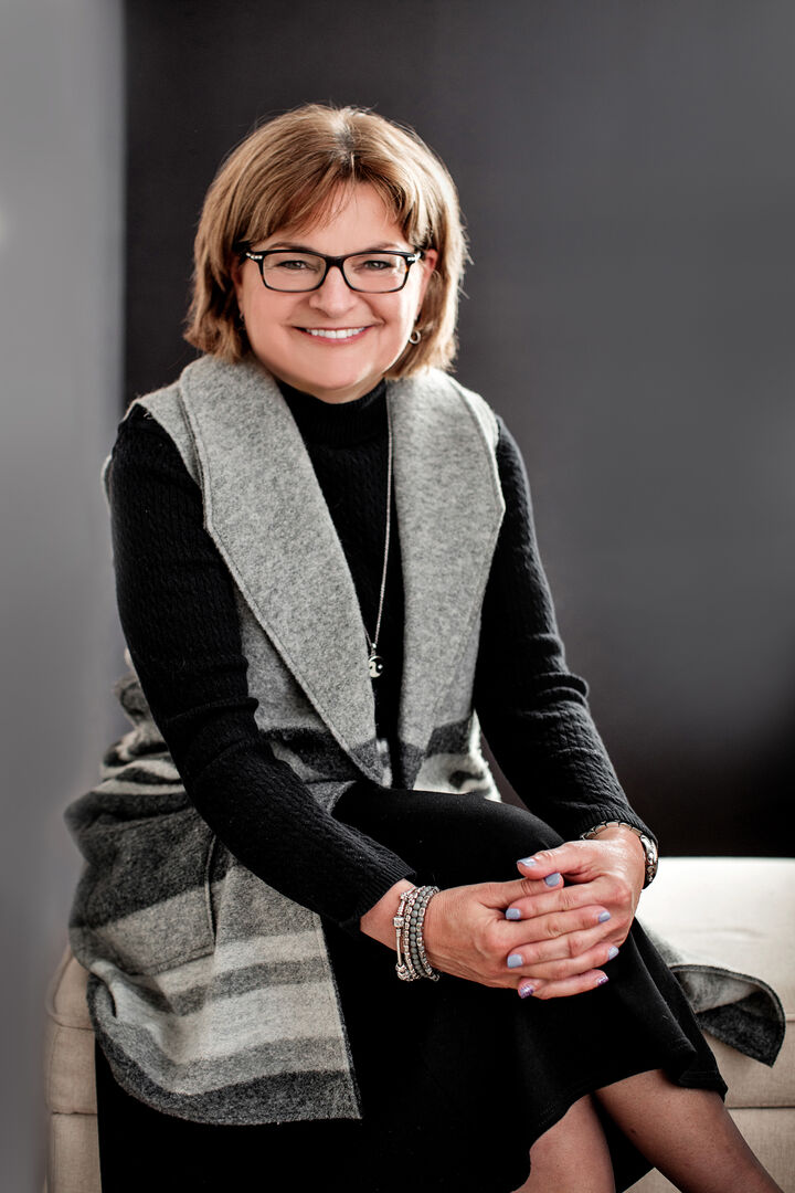 Nancy Carlucci, Sales Representative in New Tecumseth, Coldwell Banker Ronan Realty, Brokerage