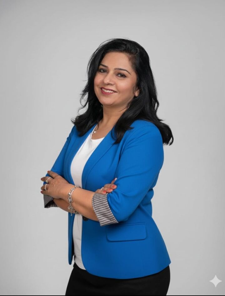 Seema Arshi,  in Oakville, Coldwell Banker The Real Estate Centre, Brokerage