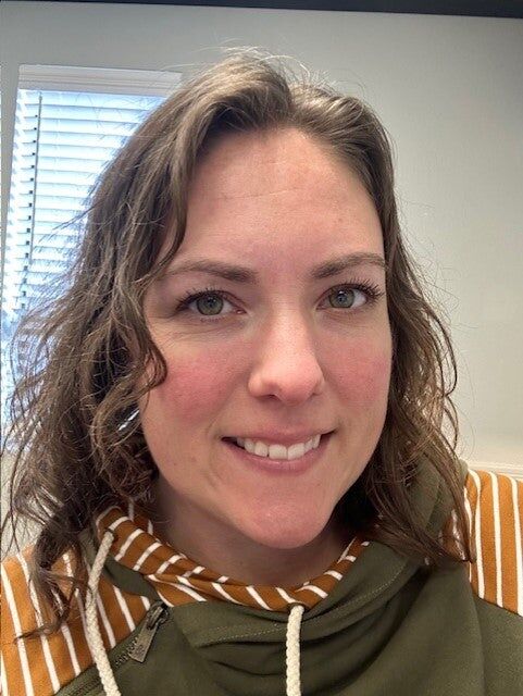 Julianne Barnes,  in Soldotna, Realty Solutions