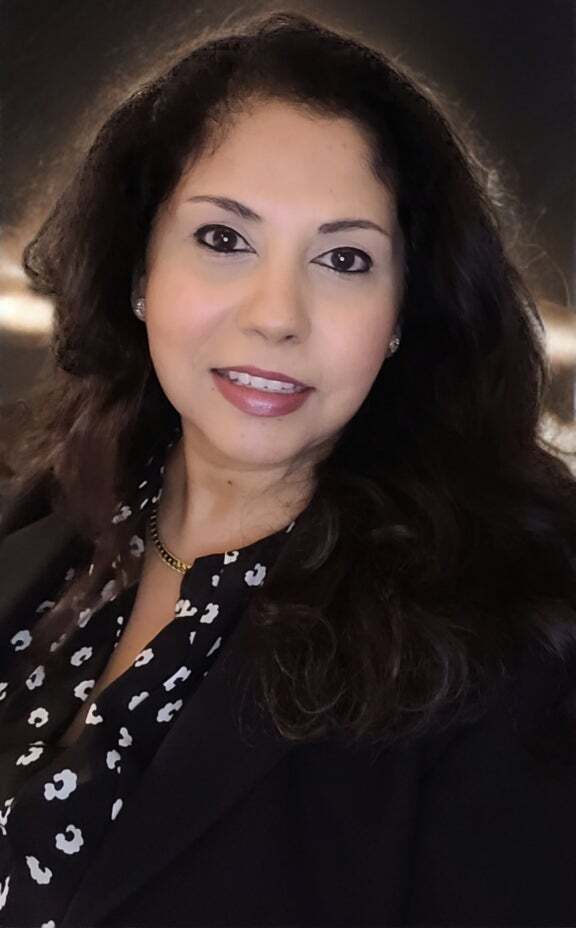 Harisha Robinson, Real Estate Salesperson in Bothell, Lifestyle Properties