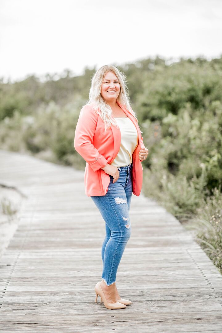 Nicole Haslett, Real Estate Salesperson in Mount Laurel, Maturo