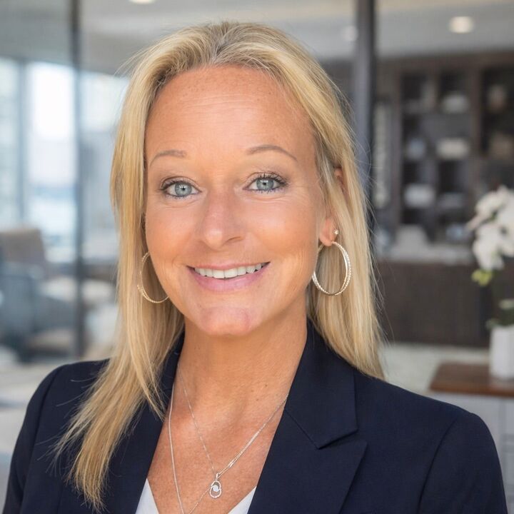 Tammy Harper,  in Elkhart, Circle