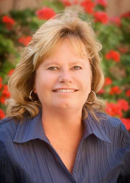 Jackie Geer, Real Estate Salesperson in Canyon Lake, Associated Brokers Realty