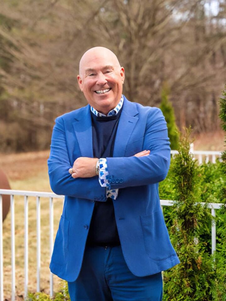 Bill Underdown, Real Estate Salesperson in Douglas, Affiliated