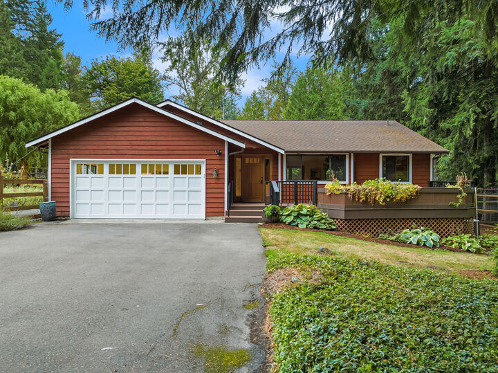Property Photo: 23309 NE 156th Place WA 98077