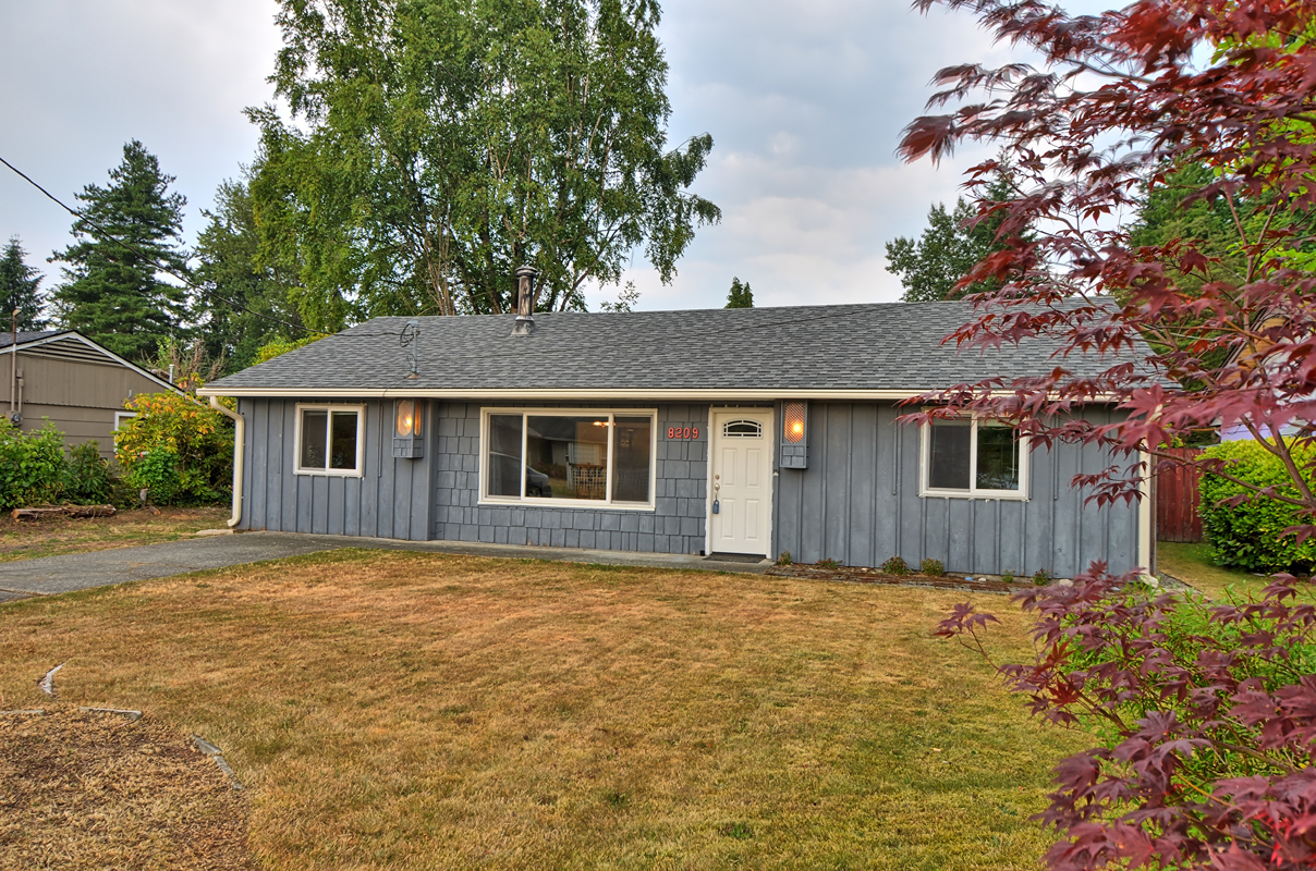 Property Photo:  8209 51st Ave NE  WA 98270 