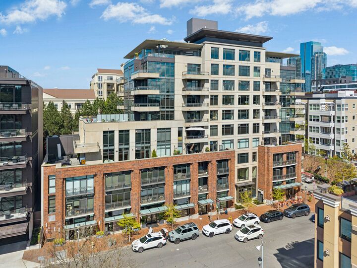 Property Photo: 10000 Main Street 507 WA 98004