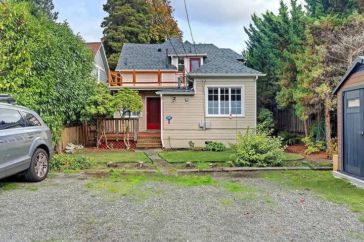 Property Photo: Exterior 1807 6th Ave W  WA 98119 