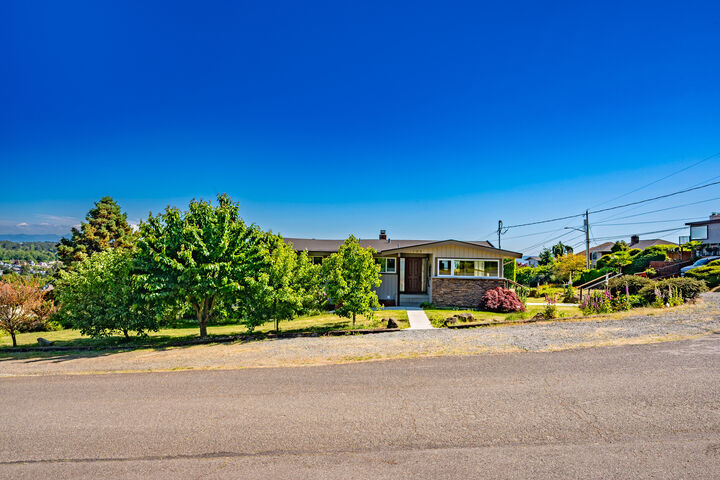 Property Photo: Exterior 705 S 209th Street  WA 98198 