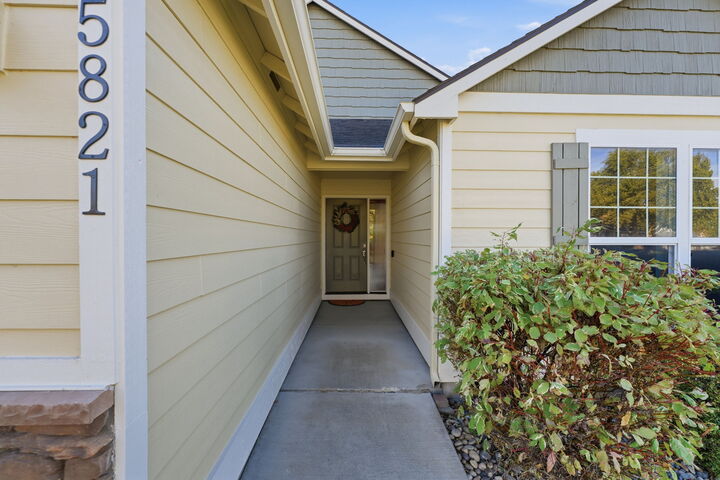Property Photo:  5821 W 17th Ave  WA 99338 