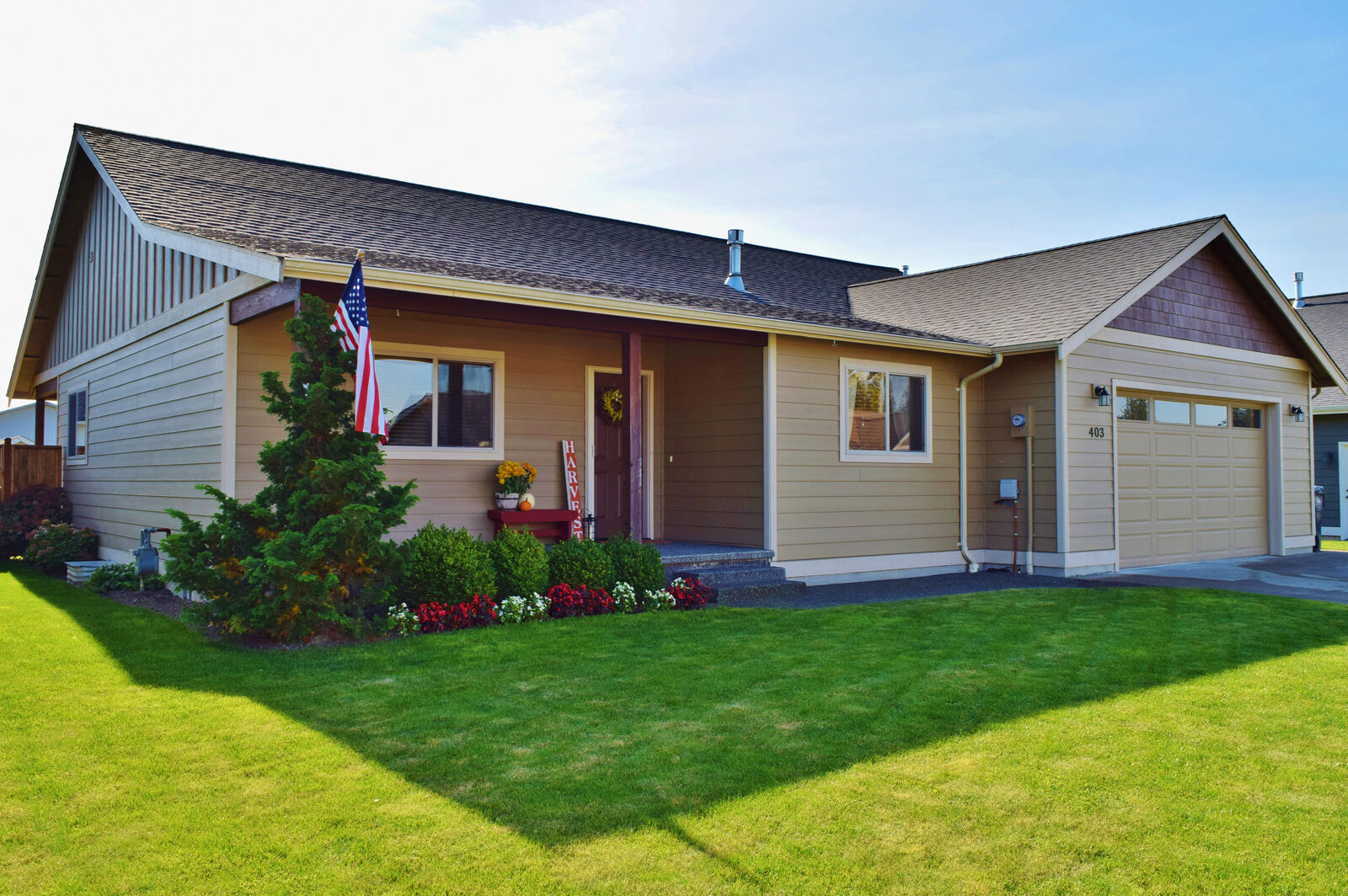 Property Photo: Proudly Introducing... 403 West View Place WA 98276