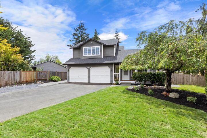 Property Photo: 6104 44th Place NE WA 98270