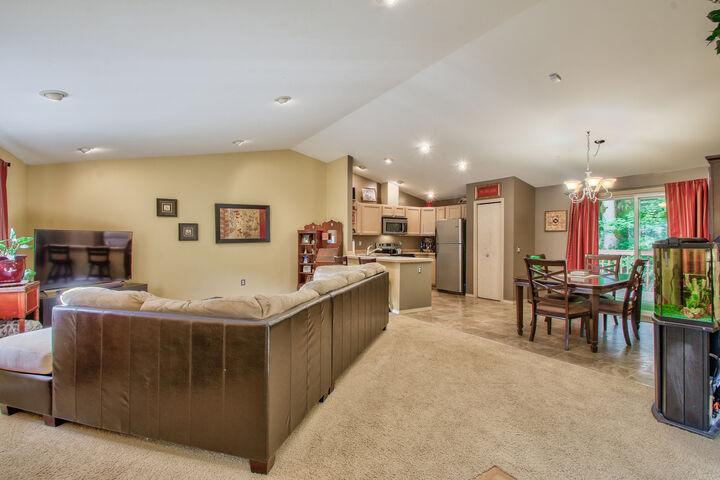 Property Photo:  514 Hilltop Dr  WA 98284 