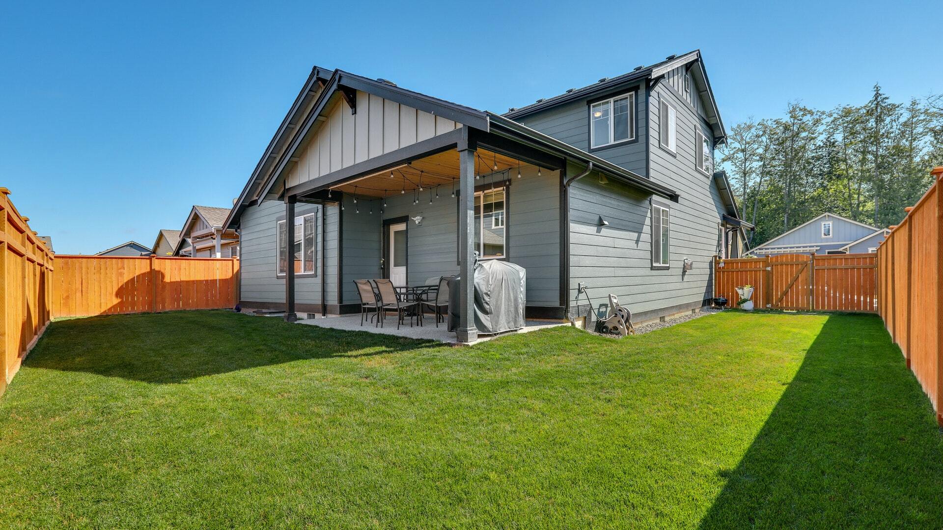 Property Photo: 27712 64th Dr NW WA 98292