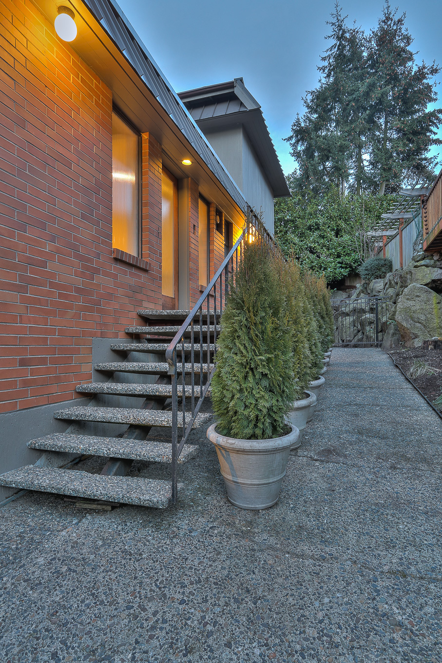 Property Photo:  8814 Earl Ave NW  WA 98117 