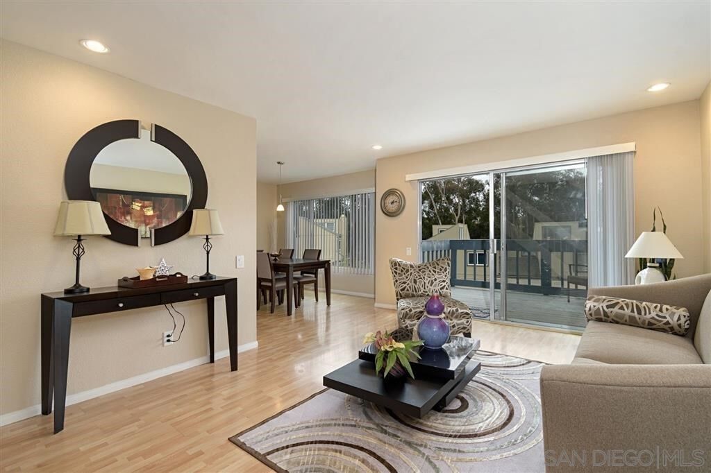 Property Photo:  10591 Caminito Banyon  CA 92131 