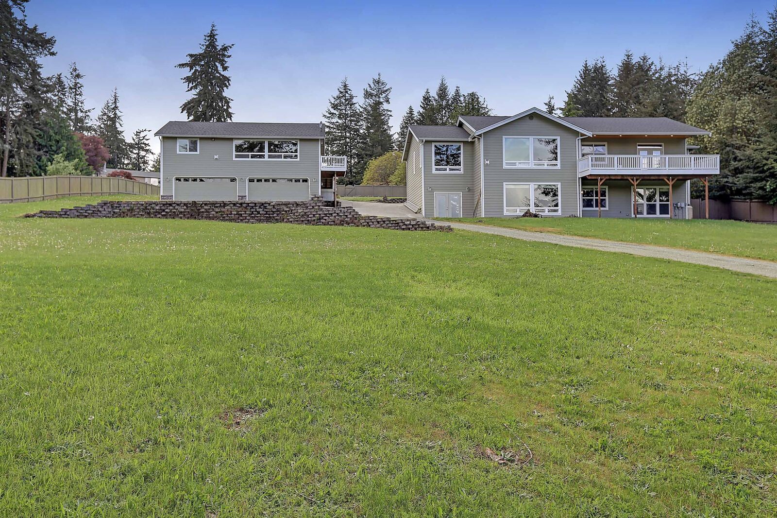 Property Photo:  1382 Bonnie Lane  WA 98282 
