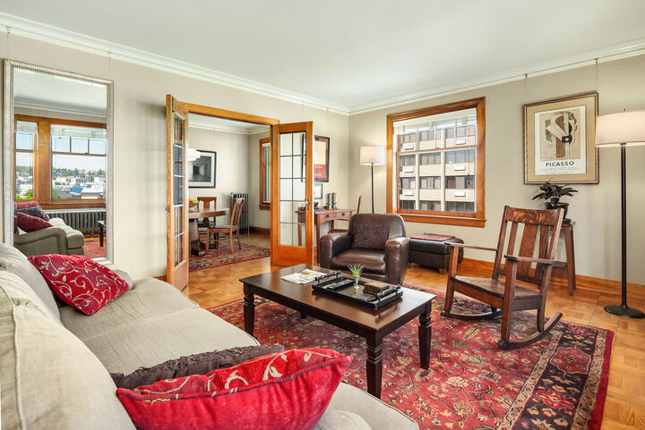 Property Photo:  1017 Minor Ave 1003  WA 98104 