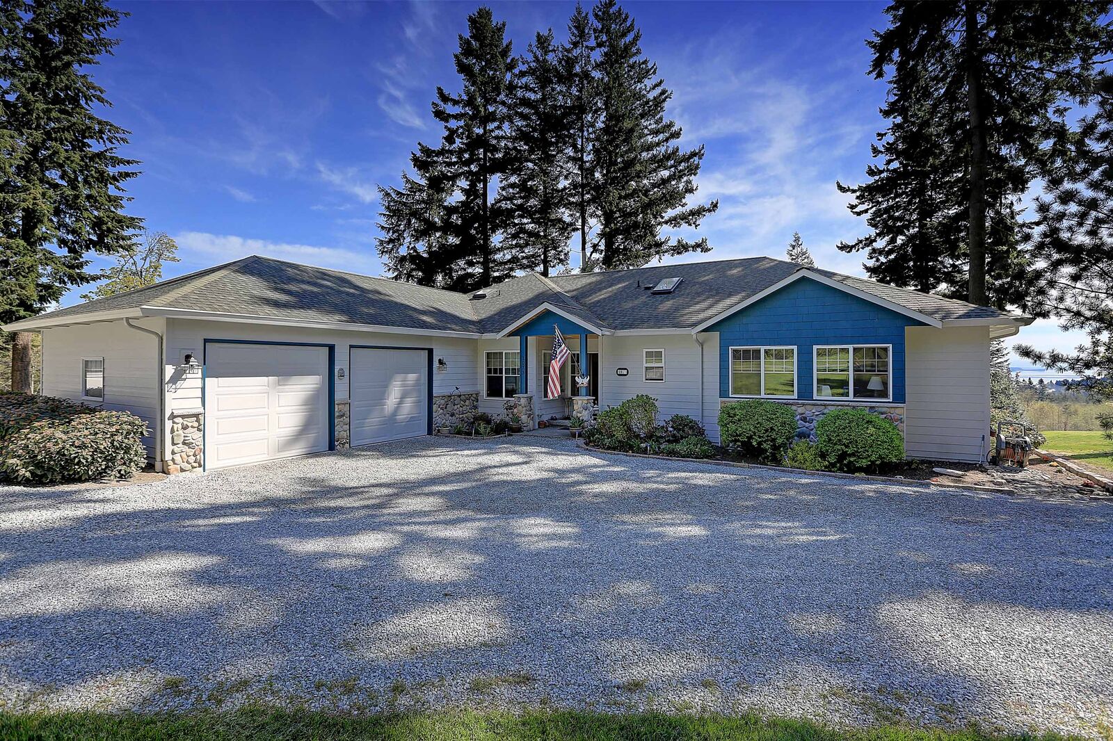 Property Photo:  1073 Lawson Rd  WA 98282 