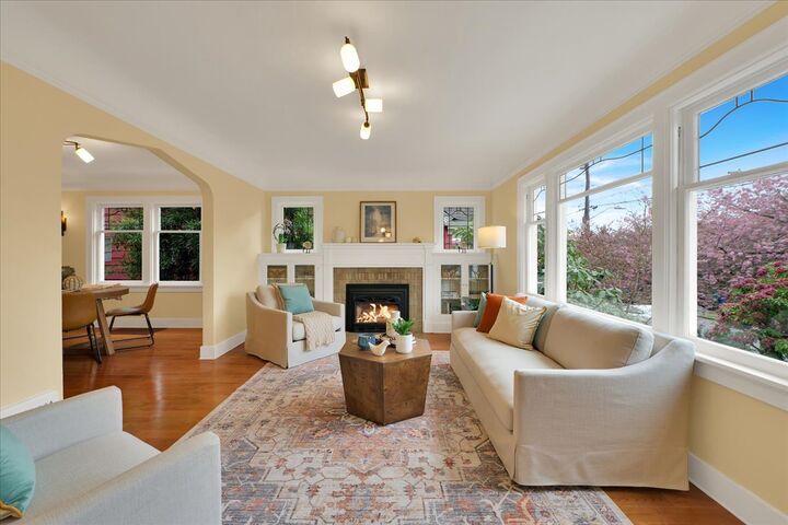 Property Photo:  339 NW 77th Street  WA 98117 