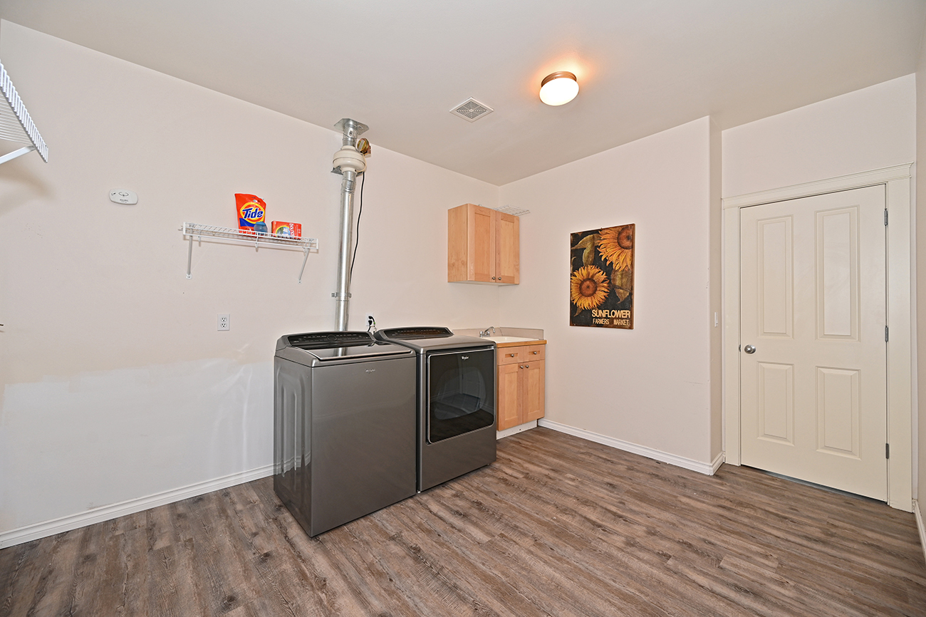 Property Photo: Laundry Room 1230 7th Ave S  WA 98020 