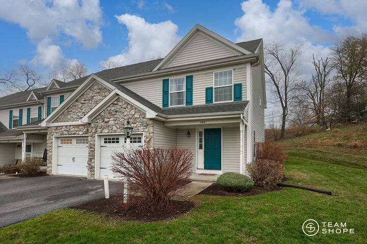 Property Photo: 728 Winding Lane PA 17111
