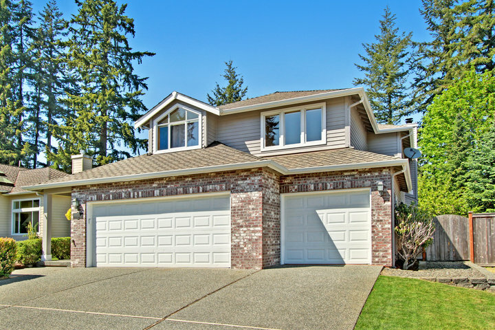 Property Photo:  1227 144th St SE  WA 98012 