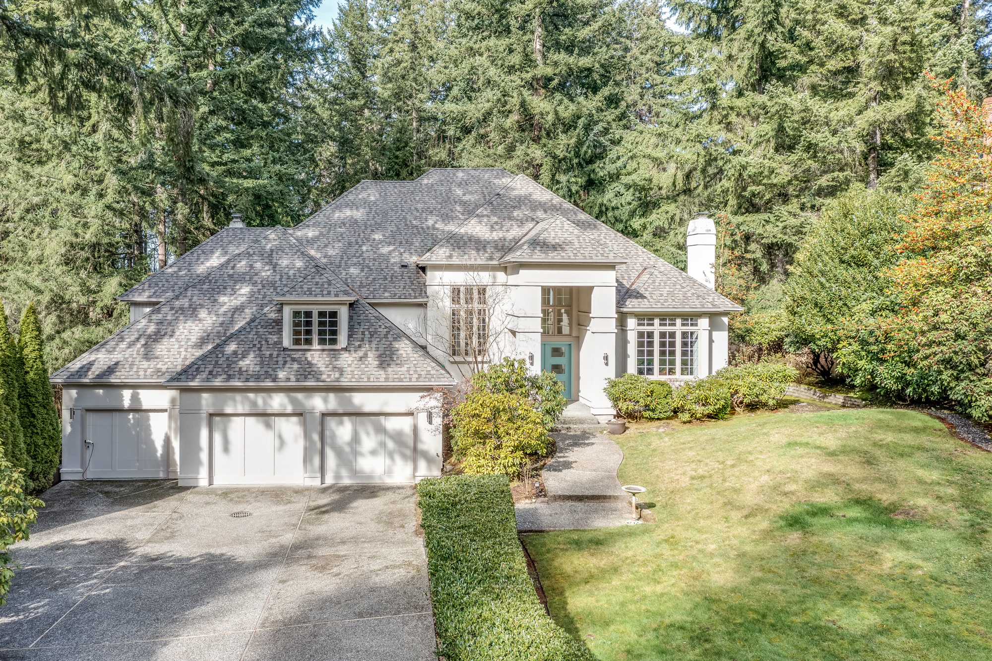 Property Photo: 13327 157th Avenue NE WA 98052