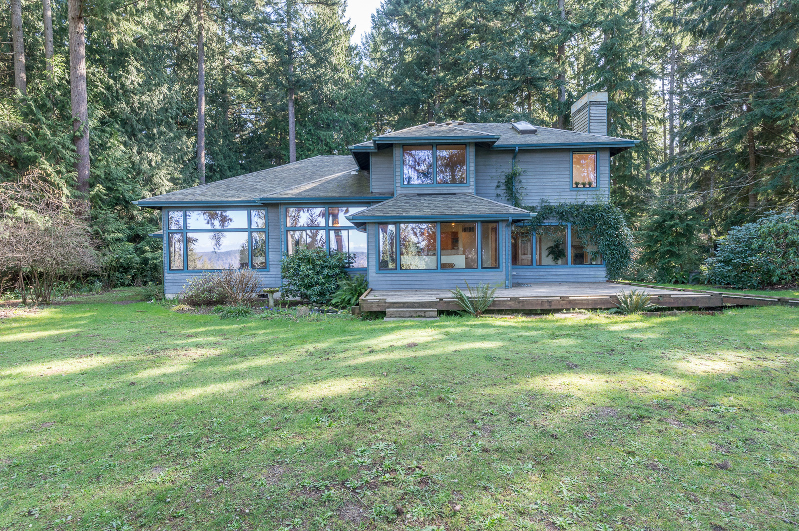 Property Photo:  19511 131st Ave SW  WA 98070 