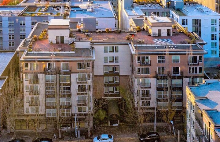 Property Photo: 323 Queen Anne Ave N 711 323  Queen Anne Avenue N 711  WA 98109 