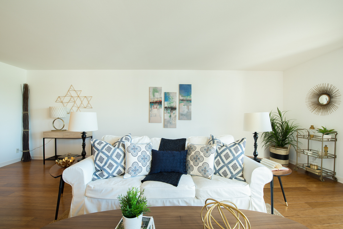 Property Photo: 4222 Beach Dr SW #201 4222 Beach Dr SW 201  WA 98116 