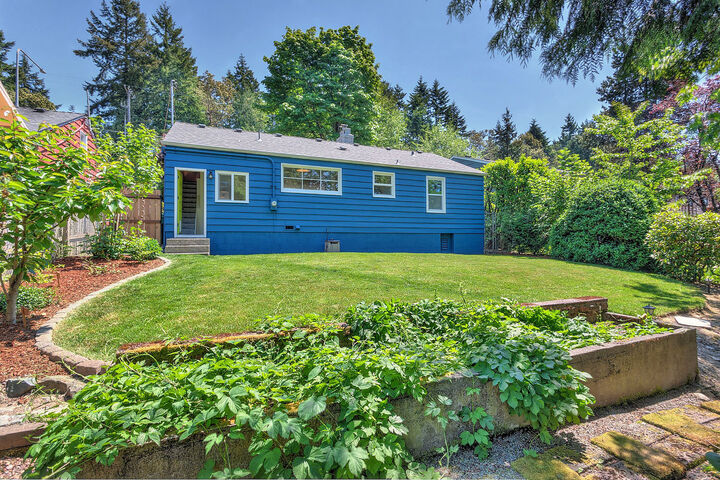 Property Photo: Exterior 15843 15th Ave NE WA 98155