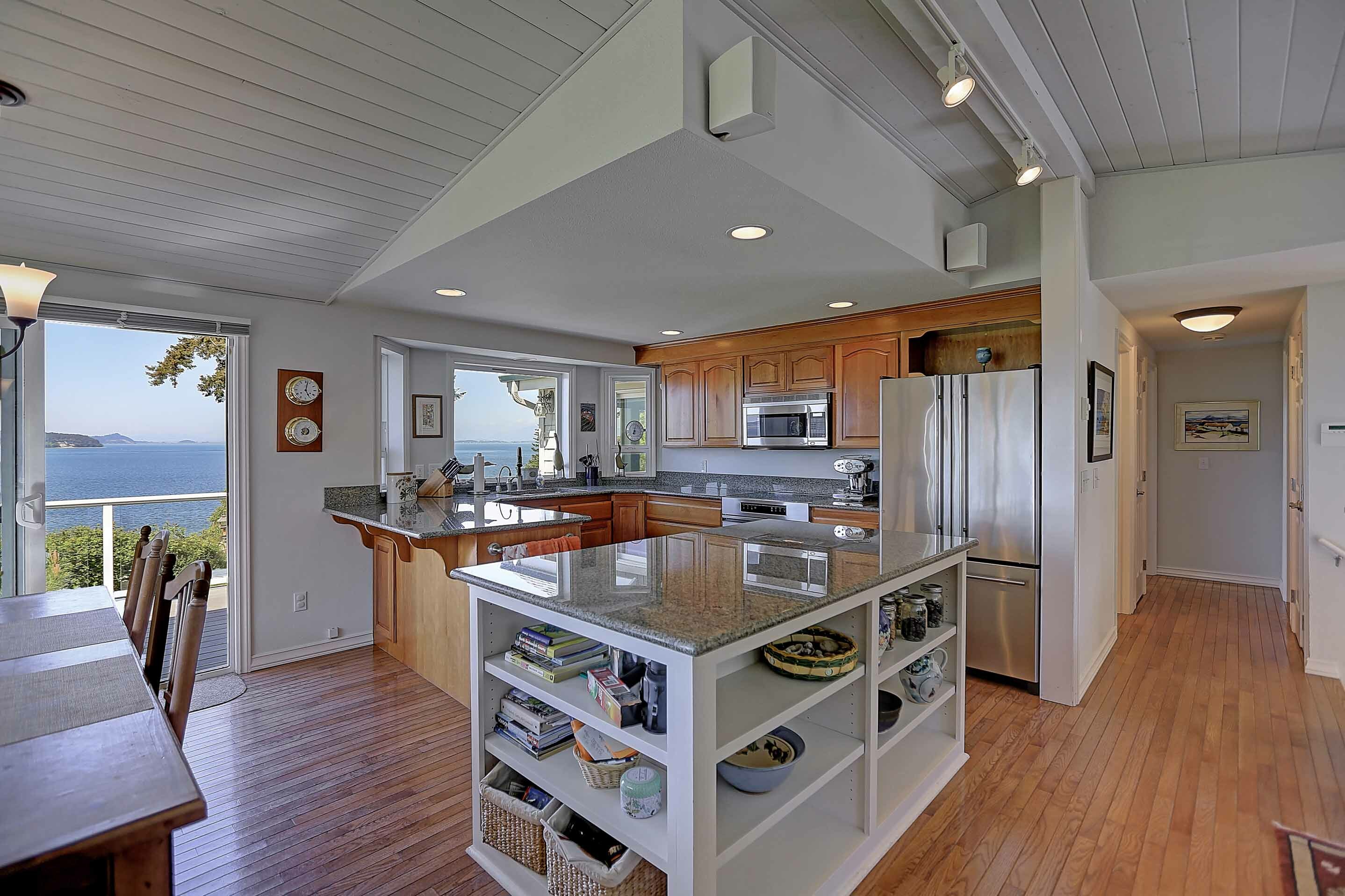 Property Photo: Custom interior 436 W North Camano Dr  WA 98282 