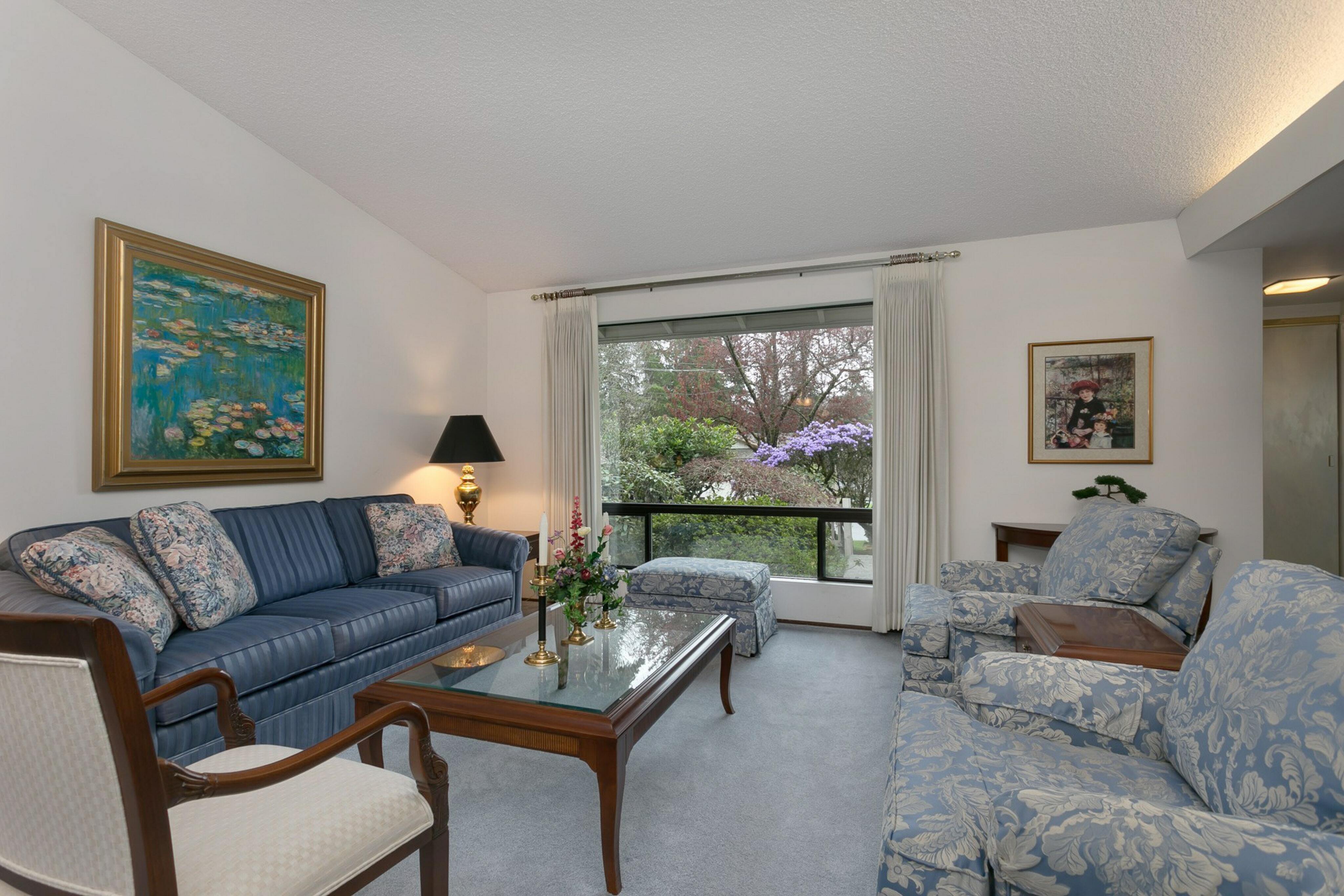 Property Photo:  16204 SE 29th St  WA 98008 