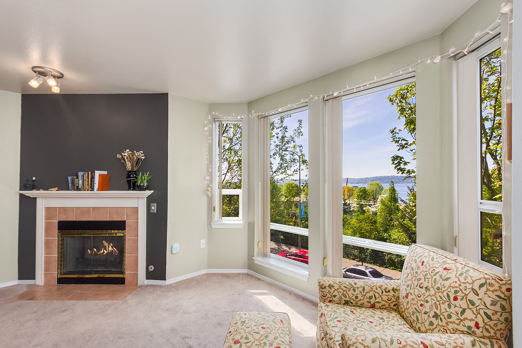 Property Photo: Living room 3028 Western Ave 104  WA 98121 