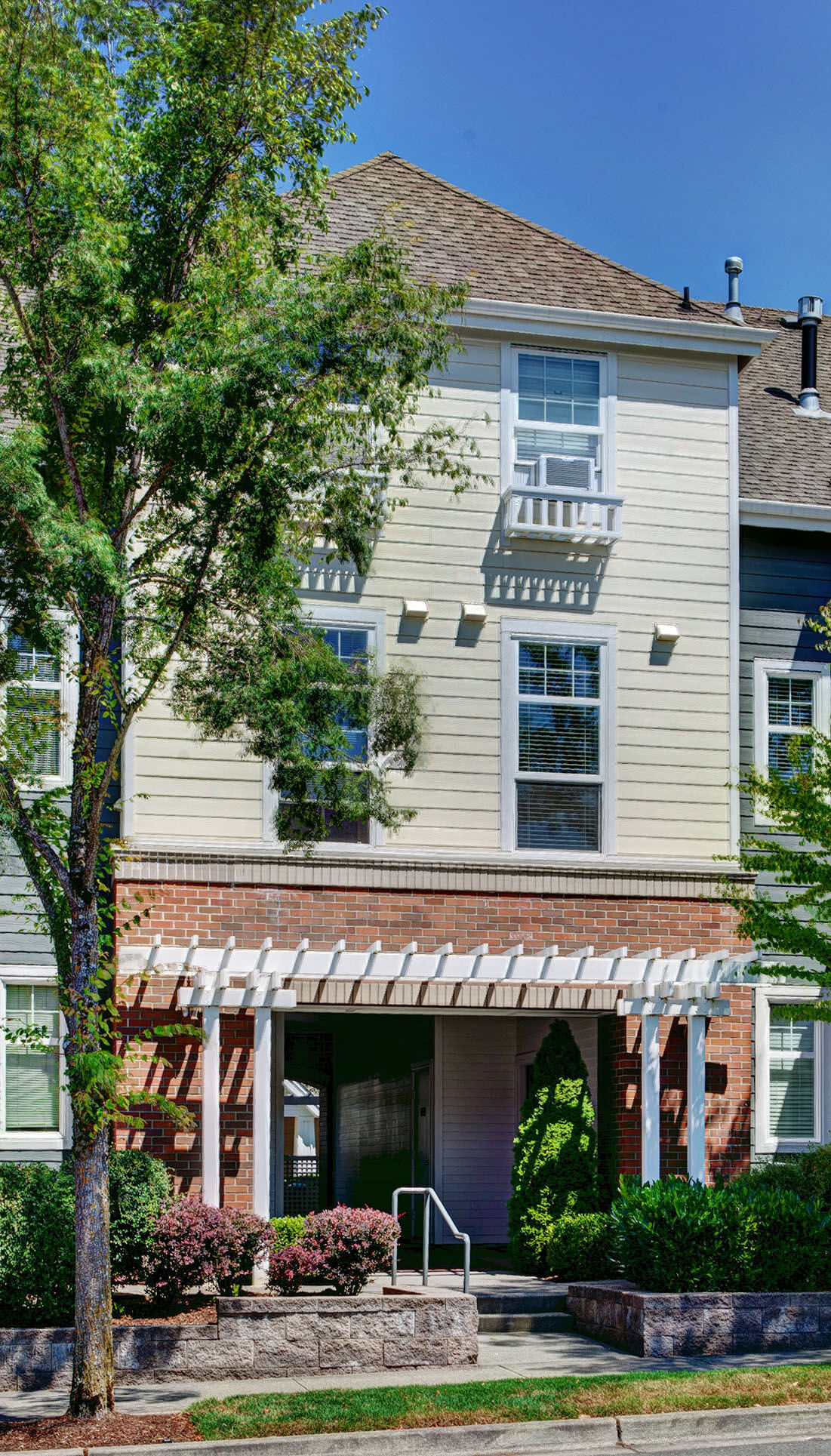 Property Photo: 1431 Huckleberry Cir 1431 WA 98029