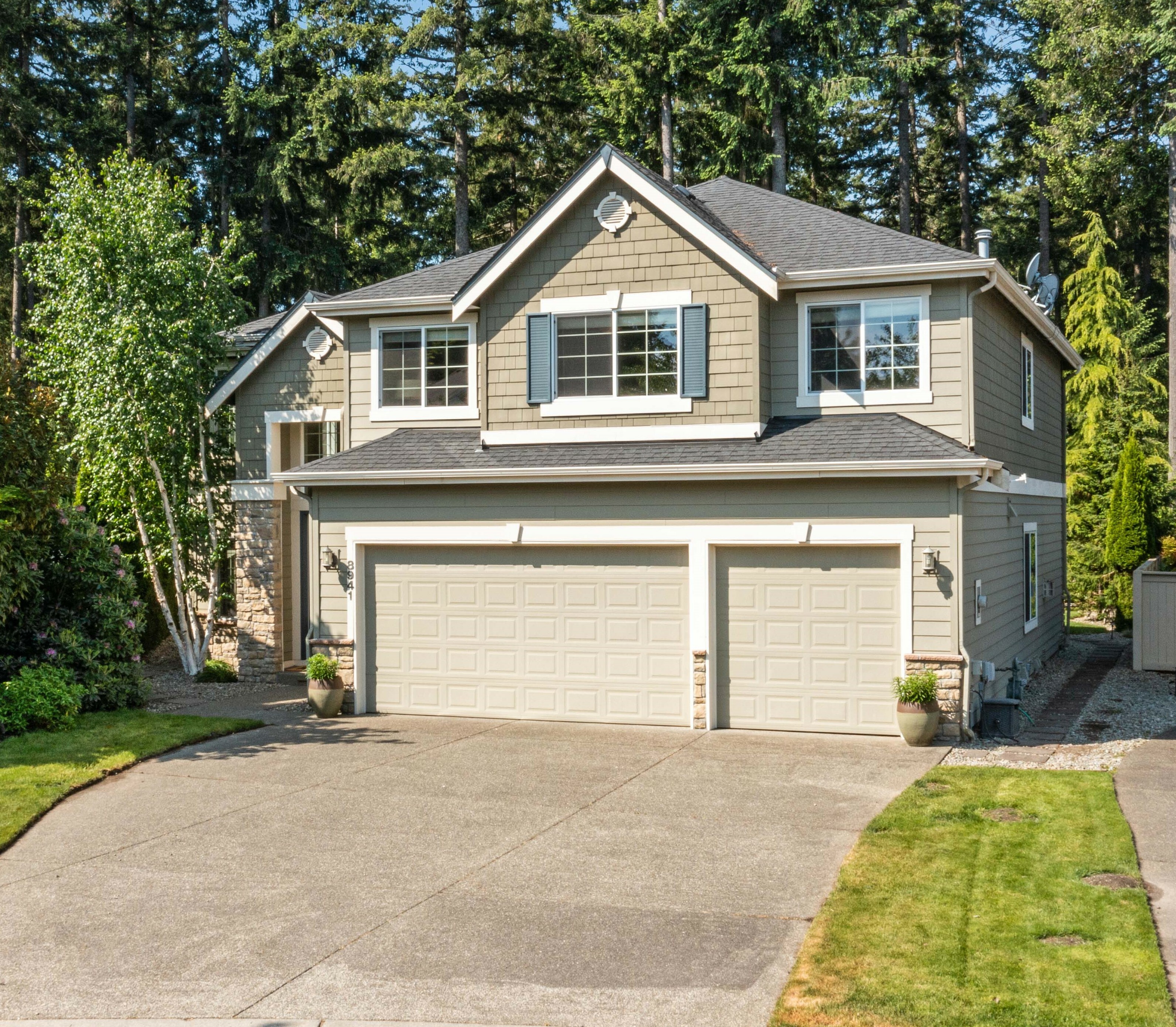 Property Photo:  8941 Windham Court NE  WA 98516 