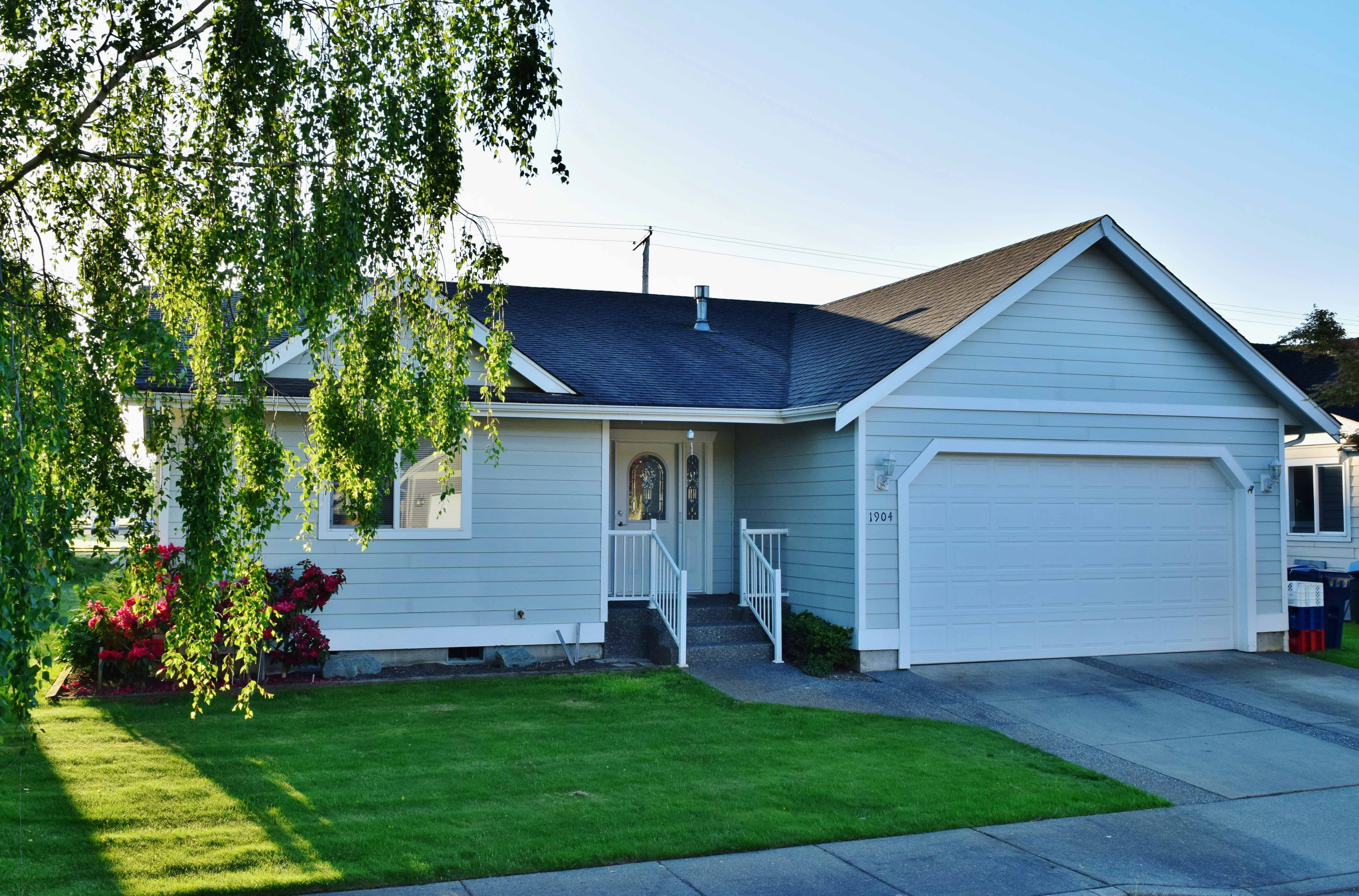 Property Photo: 1904 Heartland Dr WA 98264