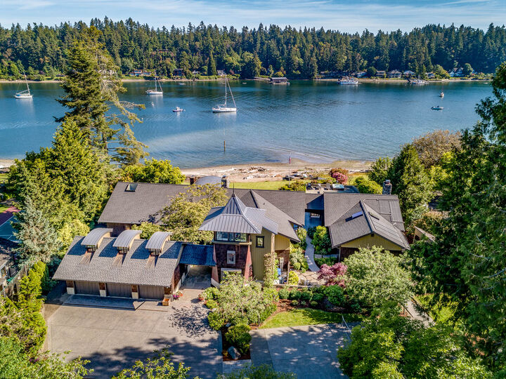 10672 NE Country Club Rd  Bainbridge Island WA 98110 photo Country Club