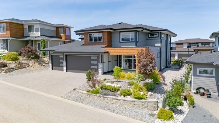 Property Photo: 550 Barra Lane BC V1P 1T3