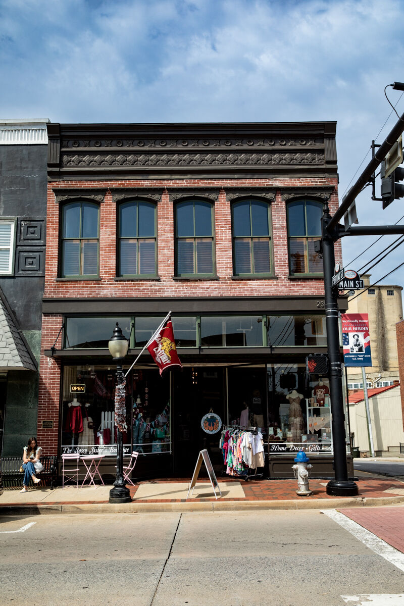 Property Photo:  235 Main  VA 23901 