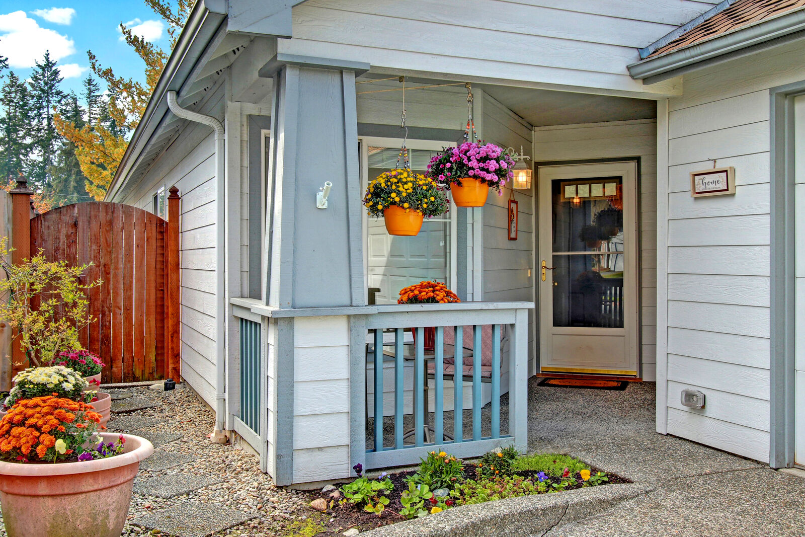 Property Photo:  17300 Ironwood St  WA 98223 